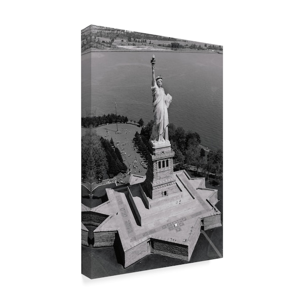 Chris Bliss 'Statue Of Liberty' Canvas Art,16x24